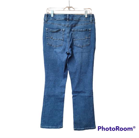 Maurices Jeans - Picture 3 of 9